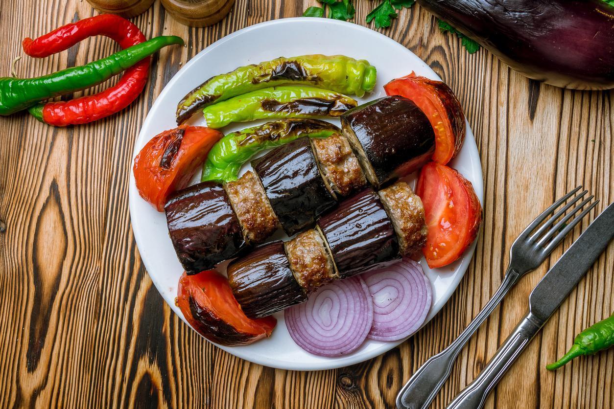 Fırında Patlıcan Kebabı Tarifi: Patlıcan Kebabı Fırında Nasıl Yapılır