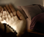 Merak edildi: Uyumadan önce okunacak dualar neler? Yatmadan önce hangi dualar okunur? Uyku duası nedir?
