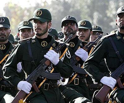 İran askerleri Suriye'de 