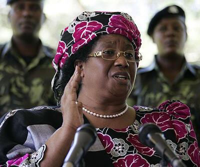 Joyce Banda Malavi'nin ilk kadın başkanı
