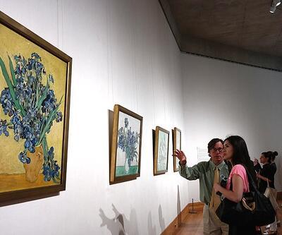 Van Gogh'un "çiçekleri" 125 yıl sonra bir arada