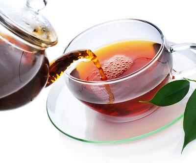 Kahve, çay ve kolalı içecekler aşırı terlemeyi tetikliyor