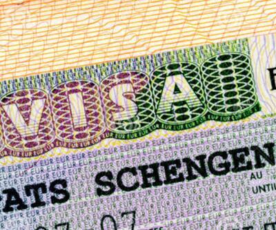 AB’den vize açıklaması: Böyle giderse 2018’e sarkar
