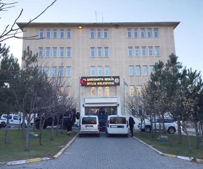 Bitlis'te vali belediye başkanlığına kayyım olarak atandı