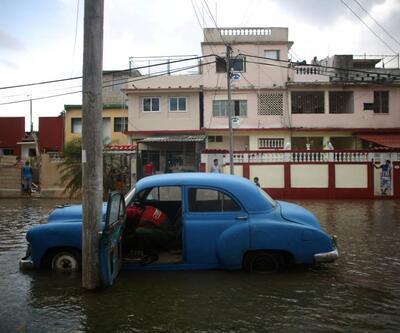 Havana sokakları sular altında