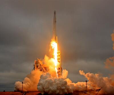 Falcon 9 roketi başarıyla fırlatıldı