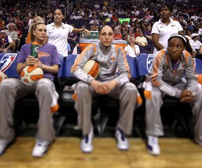Taurasi WNBA tarihine geçti