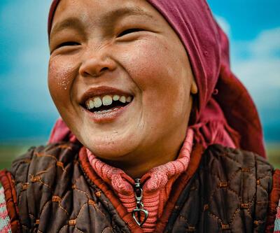 Portre çalışması: Kırgızistan'ın güzel insanları
