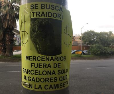 Camp Nou'da 'Hain Neymar' afişi