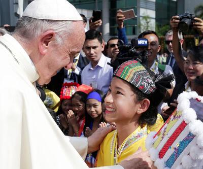 Papa Francis Myanmar'da