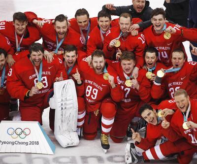 Buz hokeyinde Almanya'yı altın golle yenen Rusya şampiyon