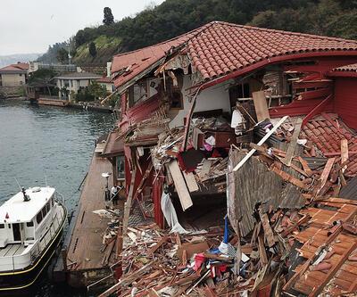 İstanbul Boğazı'nda gemi çarpan yalıda hasar incelemesi başladı