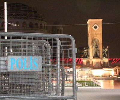 Taksim Meydanı'nda gece yarısı 1 Mayıs hareketliliği