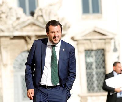 İtalyan yeni popülist koalisyon hükümetinde çatlaklık 