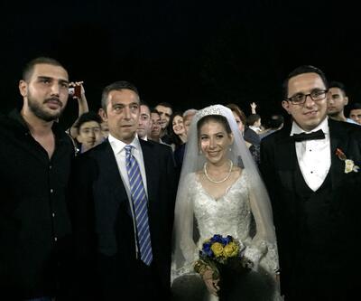 Ali Koç Fenerbahçeli taraftarın nikah şahidi oldu