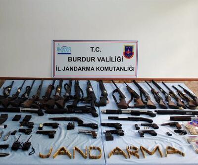 Yasadışı silah ticareti operasyonu: 20 gözaltı
