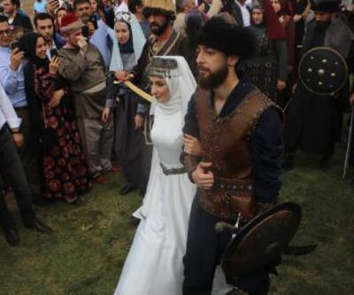 Eski bakan Recep Akdağ'ın oğluna 'Kayı Düğünü'