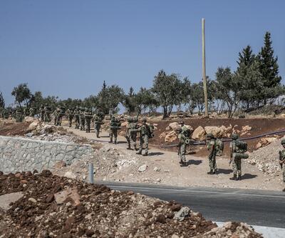 Komandolar Suriye sınırında devriyede