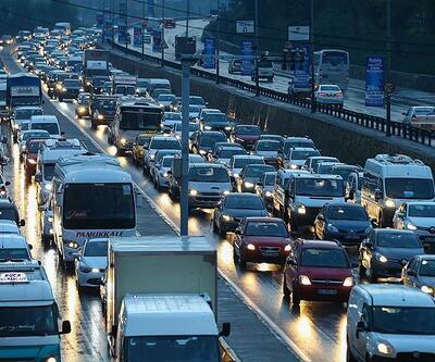 İZBAN'daki grev trafik yoğunluğunu artırdı