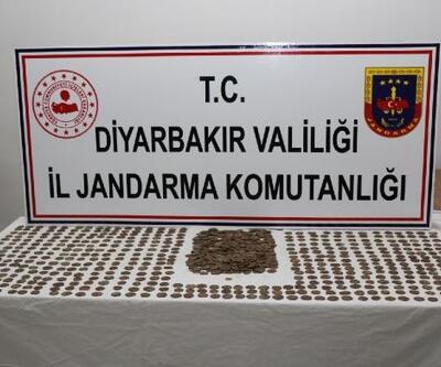 Diyarbakır'da 851 sikke ele geçirildi, 7 gözaltı