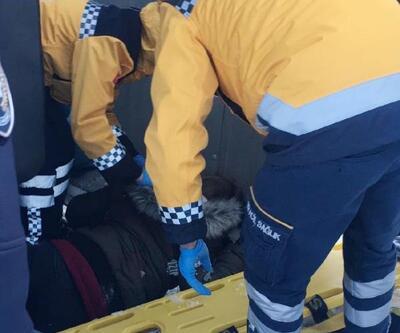 Denizli'de işçi servisi buzlanan yolda devrildi: 12 yaralı