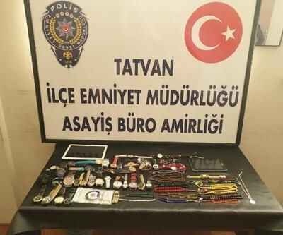 Bitlis'te, 10 evden hırsızlık yapan 4 şüpheli yakalandı