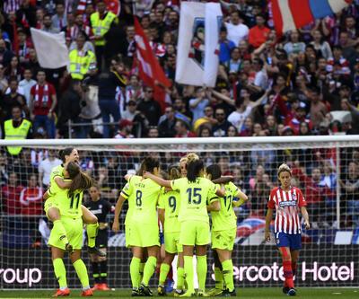 İspanya'da kadınlar futbol maçında rekor: 60 bin 739 taraftar izledi