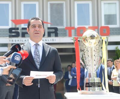 Şampiyonluk kupası İstanbul'a uğurlandı