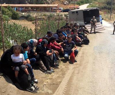 Yayladağı'nda 40 kaçak göçmen yakalandı