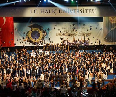 Haliç Üniversitesi’nde 18’inci mezuniyet coşkusu