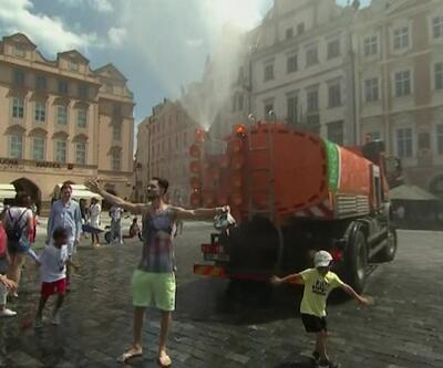 Avrupa yanıyor: Hava sıcaklığı 40 dereceyi de geçebilir