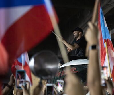 Porto Riko'da sokaklar karıştı: Ricky Martin de ülkesindeki gösterilere destek verdi