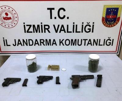 İzmir'de uyuşturucu operasyonu: 2 gözaltı