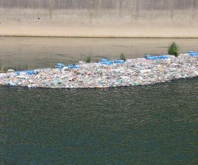 Çoruh Nehri'ne atılan kurban atıkları ve çöpler, kirlilik oluşturdu