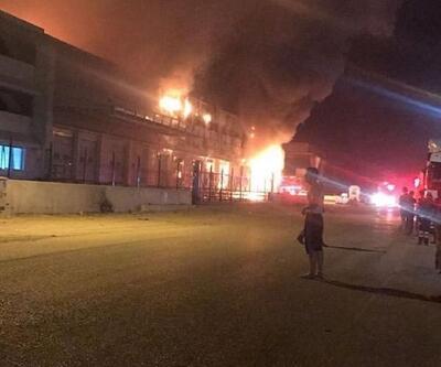 İzmir'de ekmek fabrikasında yangın