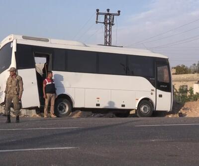 Şanlıurfa'da askeri midibüs ile TIR çarpıştı