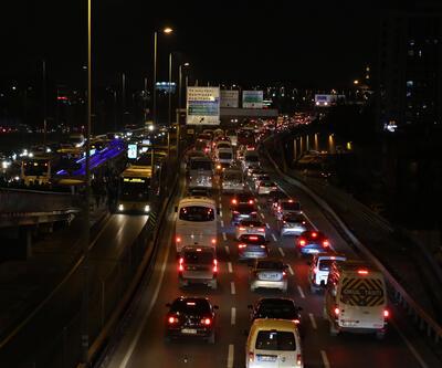Trafikte son durum! İstanbul'da trafik yoğunluğu 