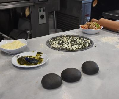 İzmir'de pizzalar karardı, müşteriler şaşırdı
