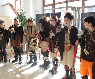 Öğrenciler Urla'da 'Göbeklitepe' sergisi açtı