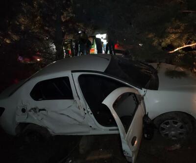 Otomobil ağaca çarpıp şarampole uçtu: 1 ölü 3 yaralı