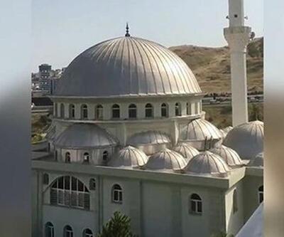 İzmir'de camilere bir saldırı daha! Merkezi sisteme ara verildi