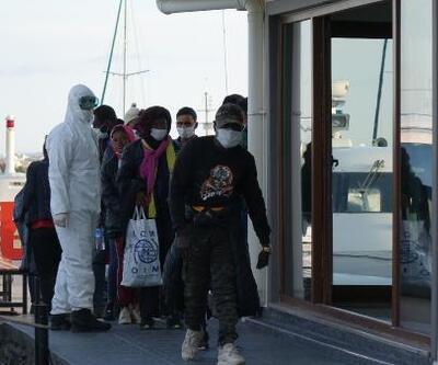 Sahil Güvenlik ekipleri, denizde sürüklenen 31 göçmeni kurtardı