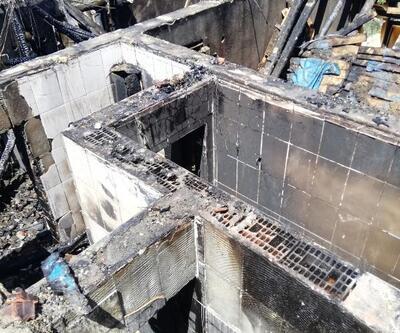 Ermenek'te bir ev tamamen yandı
