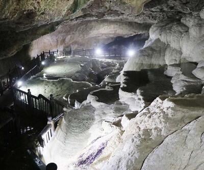 'Yeraltındaki gizli Pamukkale' Kaklık Mağarası'nda çökme tehlikesi