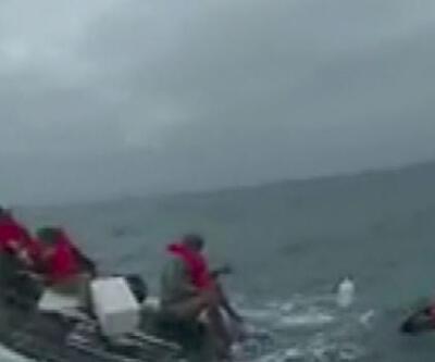Meksika Körfezi'nde alabora olan teknedeki 5 kişi böyle kurtarıldı