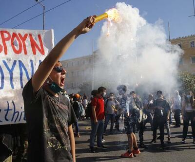 Yunanistan'da hayat durdu... Kamu personelleri greve gitti
