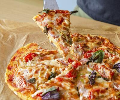 Evde Pizza Yapımı: Evde Pizza Nasıl Yapılır? Yapımı Kolay En Güzel Evde Pizza Tarifi