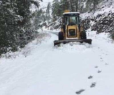 Orhaneli Belediyesi ekiplerinden kar seferberliği