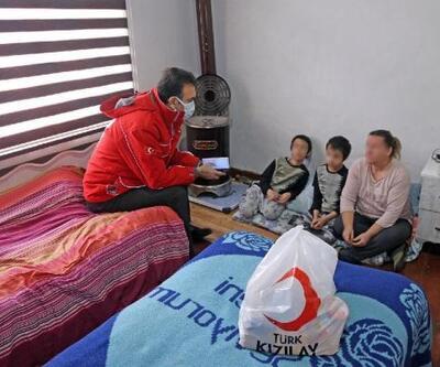 Muğla'da 4 çocuğuyla güç şartlarda yaşayan İngiliz kadın ve 4 çocuğuna Kızılay'dan yardım eli
