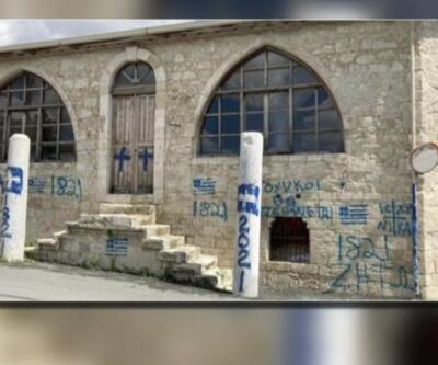 Camiye haç çizip "Türklere ölüm" yazdılar